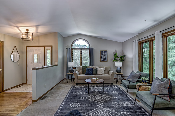 02 - Living Room-4