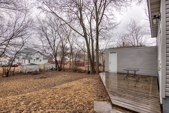 19 - Backyard-4