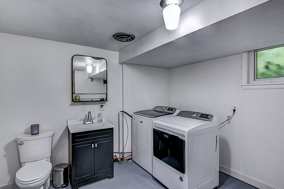15 - Laundry-1