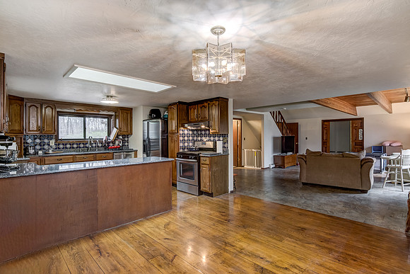 03 - Kitchen-08-Edit