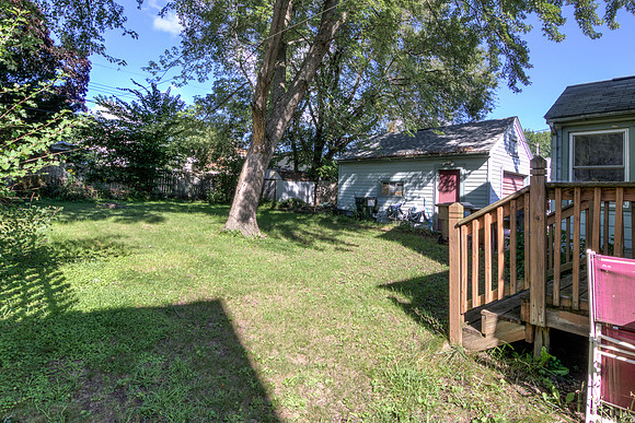 19 - Backyard-4